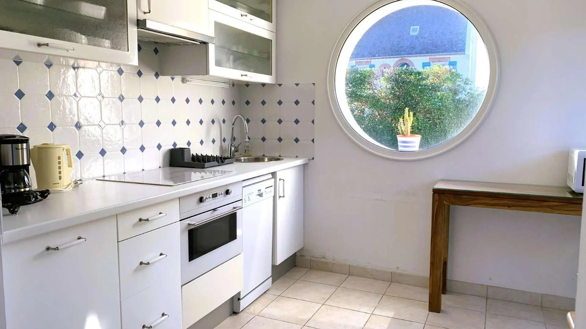 Maison 4 Personnes A 100M De La Plage De La Greve Rose A Tregastel - Ref 142 France